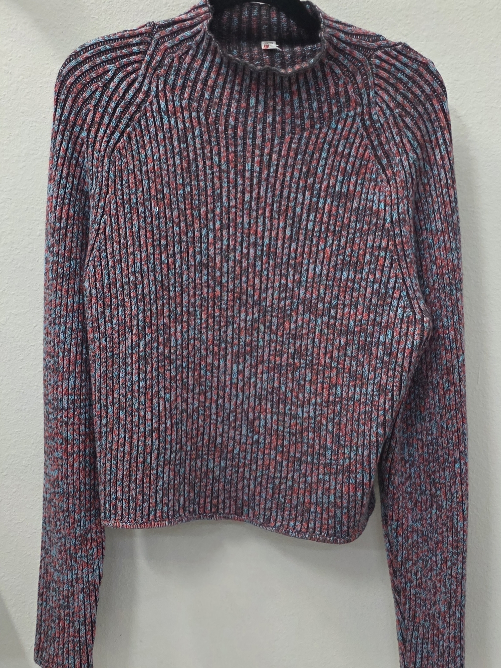 Lululemon Textured Ribbed Turtleneck Sweater in Red & Blue